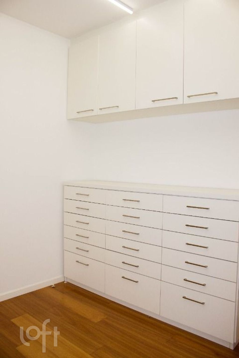 Apartamento à venda com 3 quartos, 160m² - Foto 15