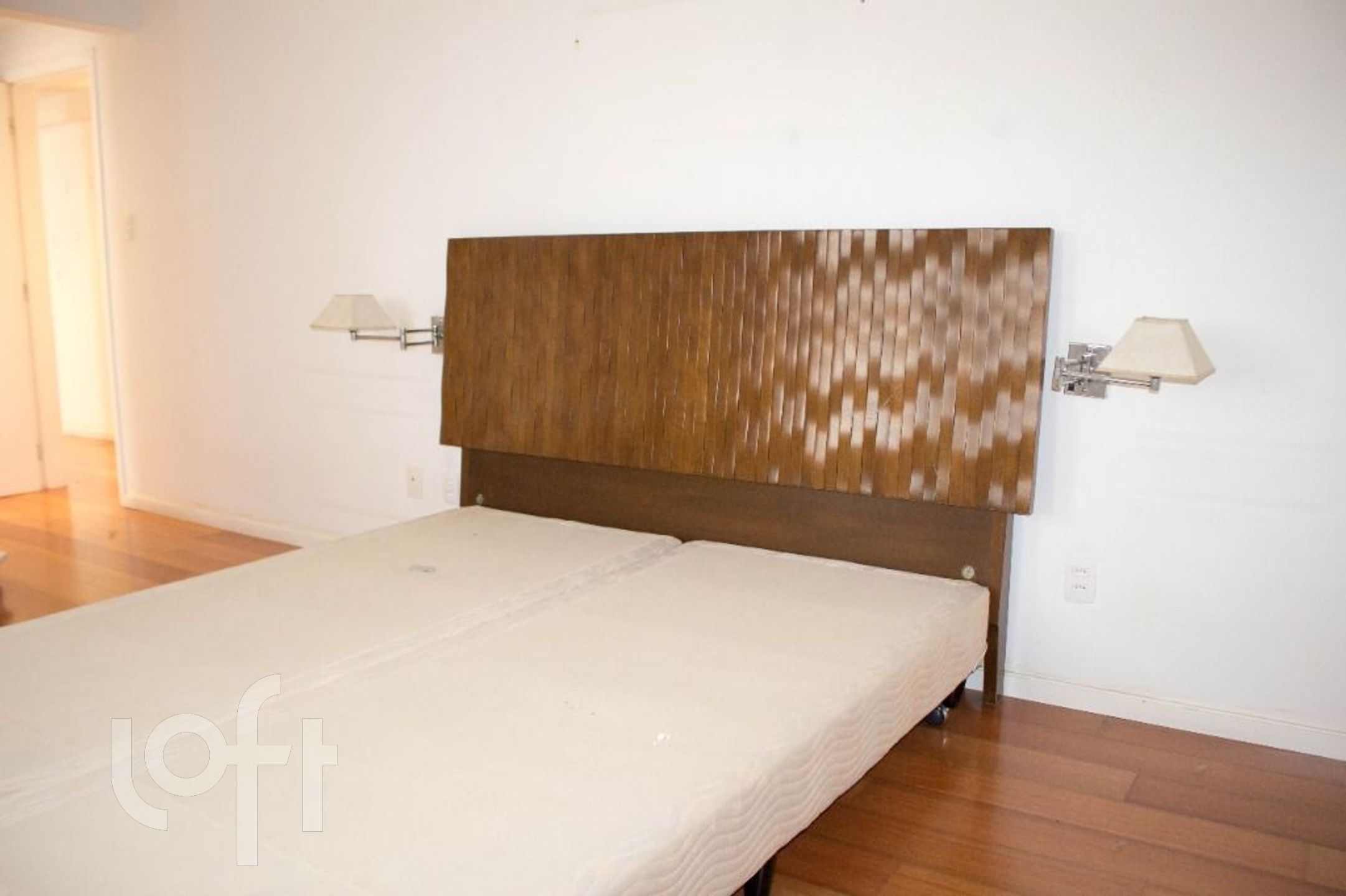 Apartamento à venda com 3 quartos, 160m² - Foto 25