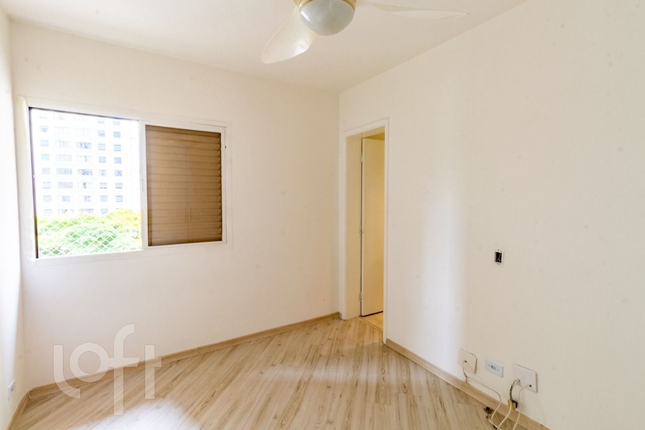 Apartamento à venda com 4 quartos, 142m² - Foto 12