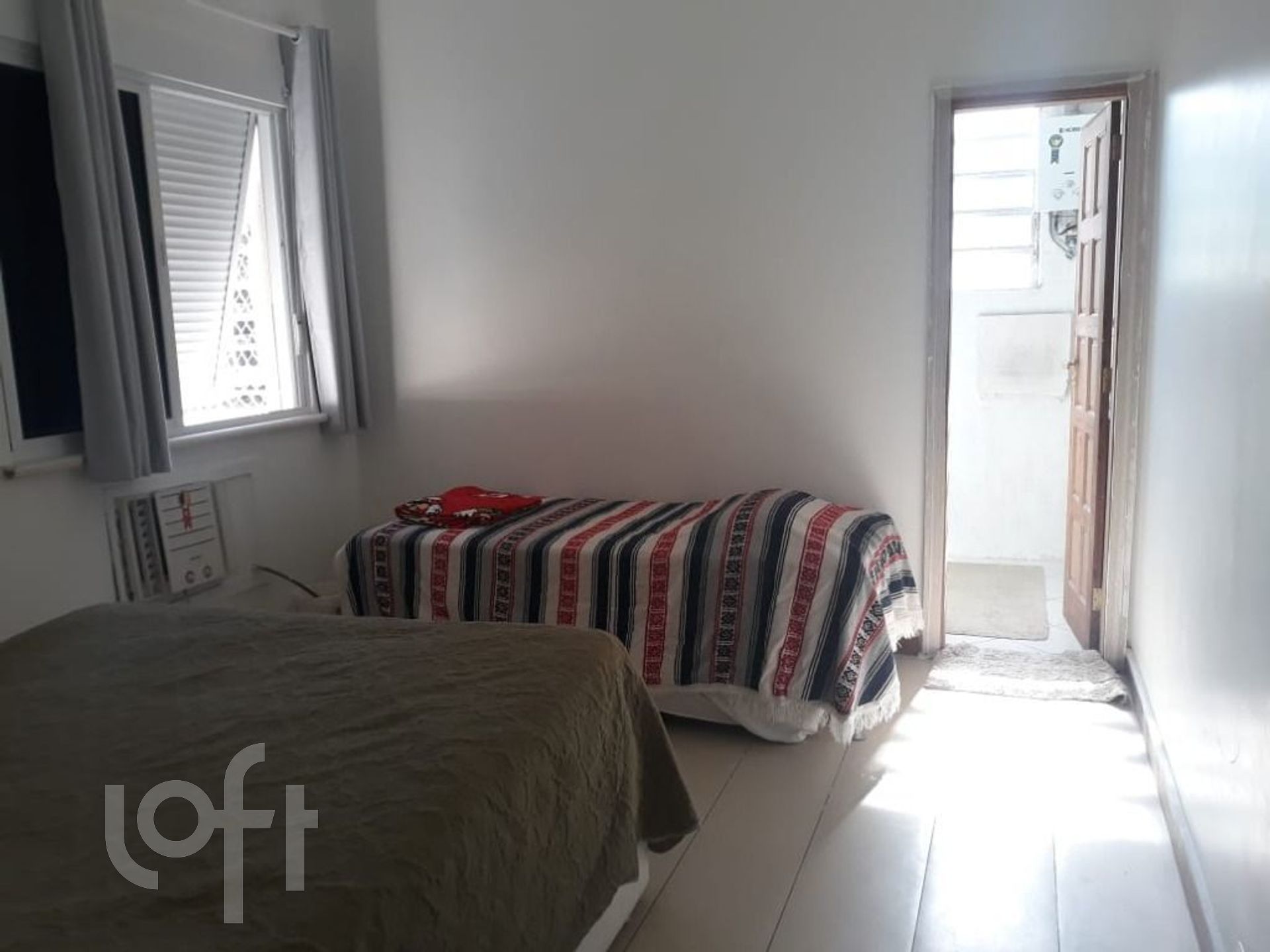 Apartamento à venda com 3 quartos, 180m² - Foto 17