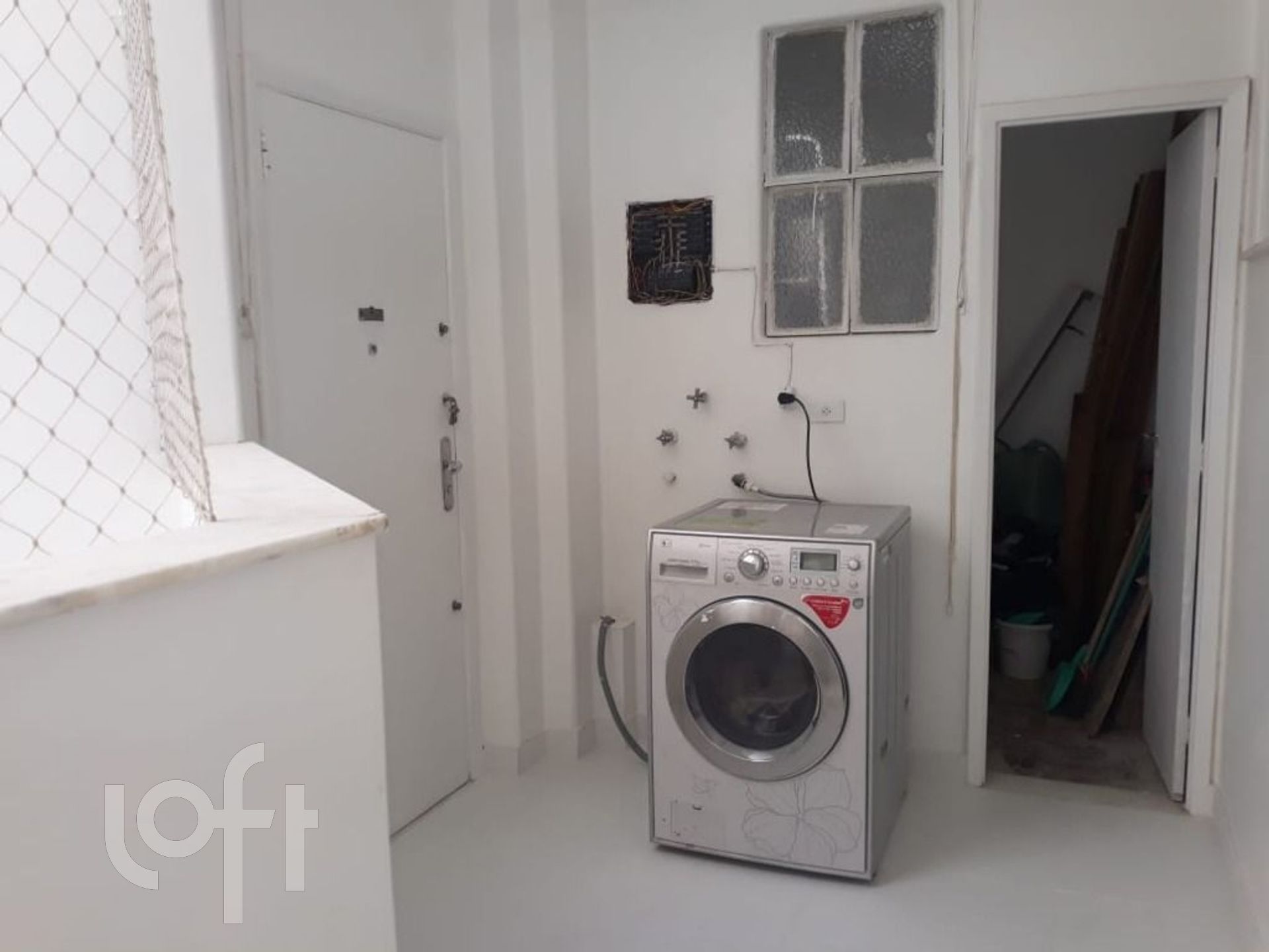 Apartamento à venda com 3 quartos, 180m² - Foto 11