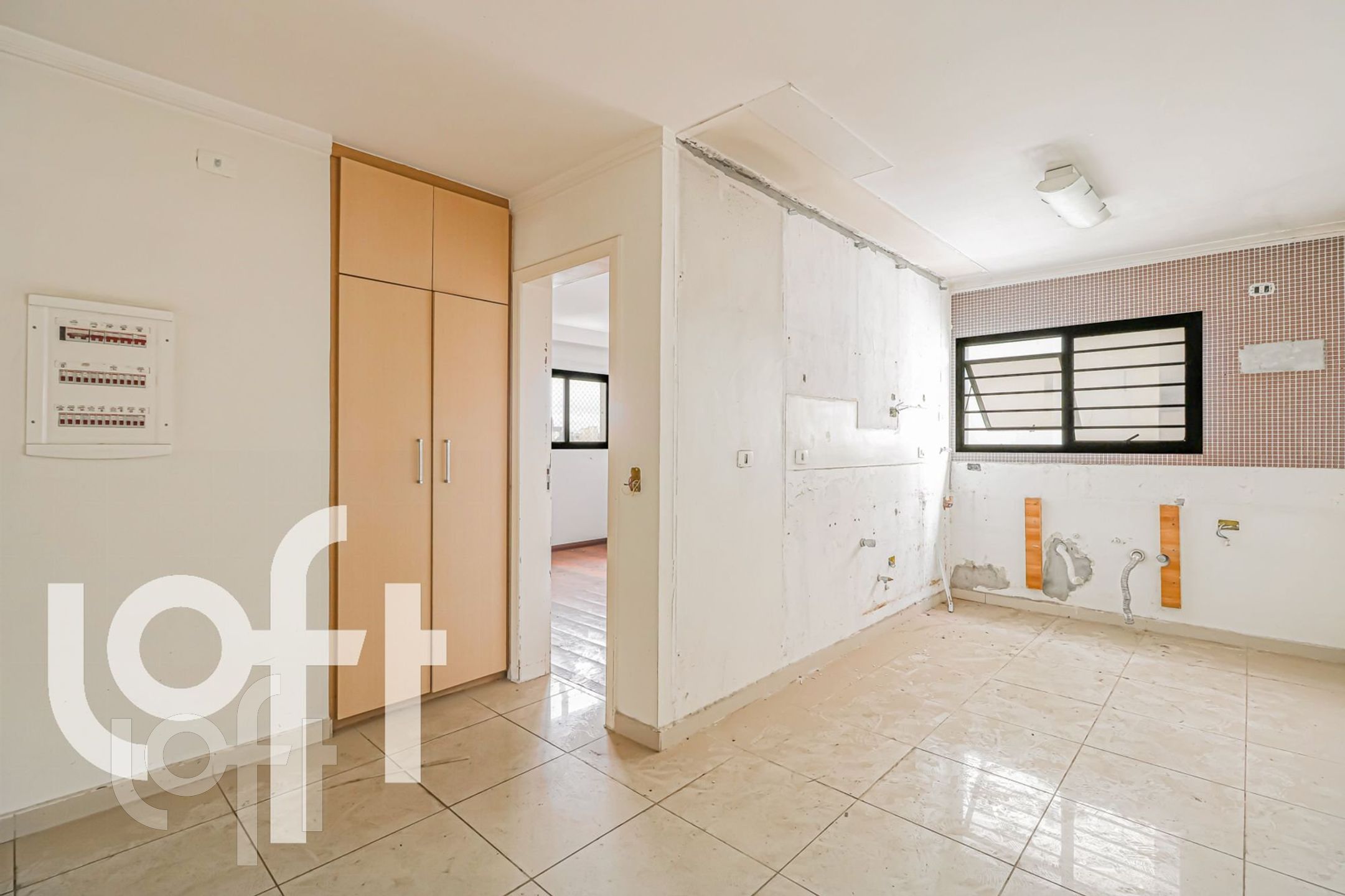 Apartamento à venda com 4 quartos, 175m² - Foto 25