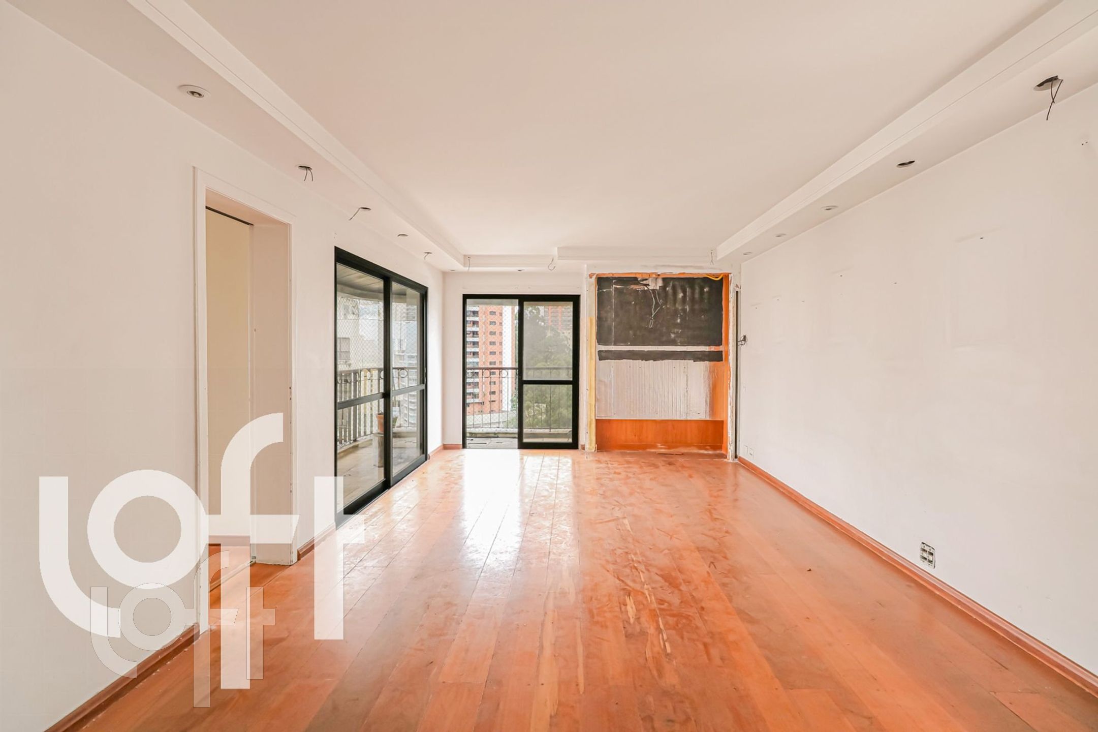 Apartamento à venda com 4 quartos, 175m² - Foto 15