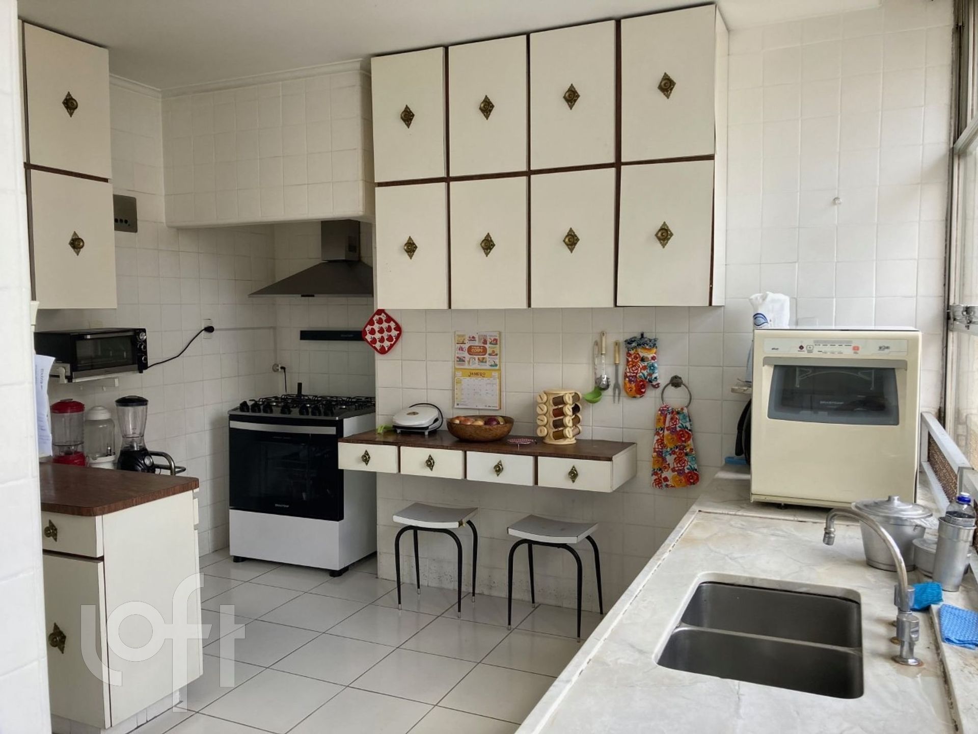 Apartamento à venda com 4 quartos, 275m² - Foto 20