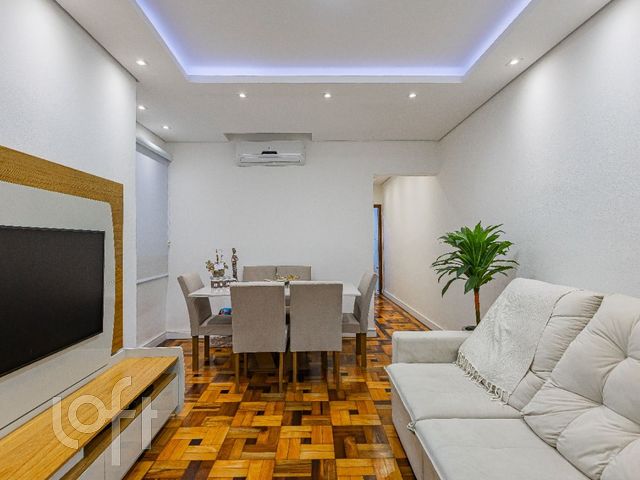Apartamento com 68m², 3 dormitórios, Auxiliadora em Porto Alegre