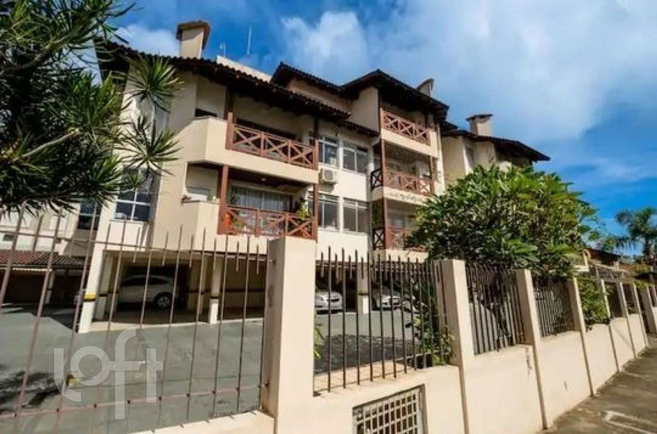 Apartamentos com 63m², 2 quartos, 1 garagem, no bairro Cachoeira do bom Jesus em Florianópolis