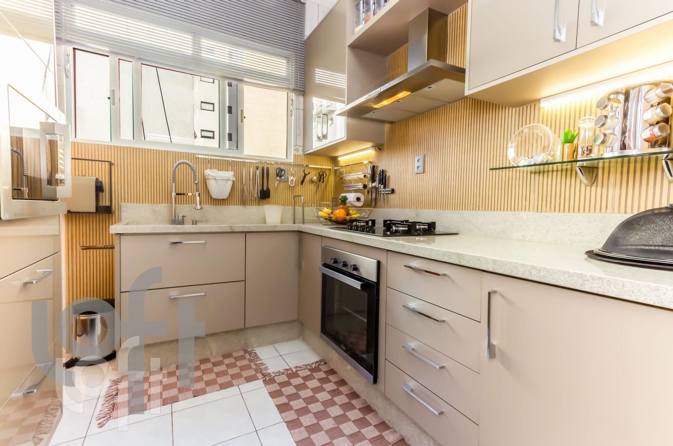 Apartamento à venda com 2 quartos, 88m² - Foto 8