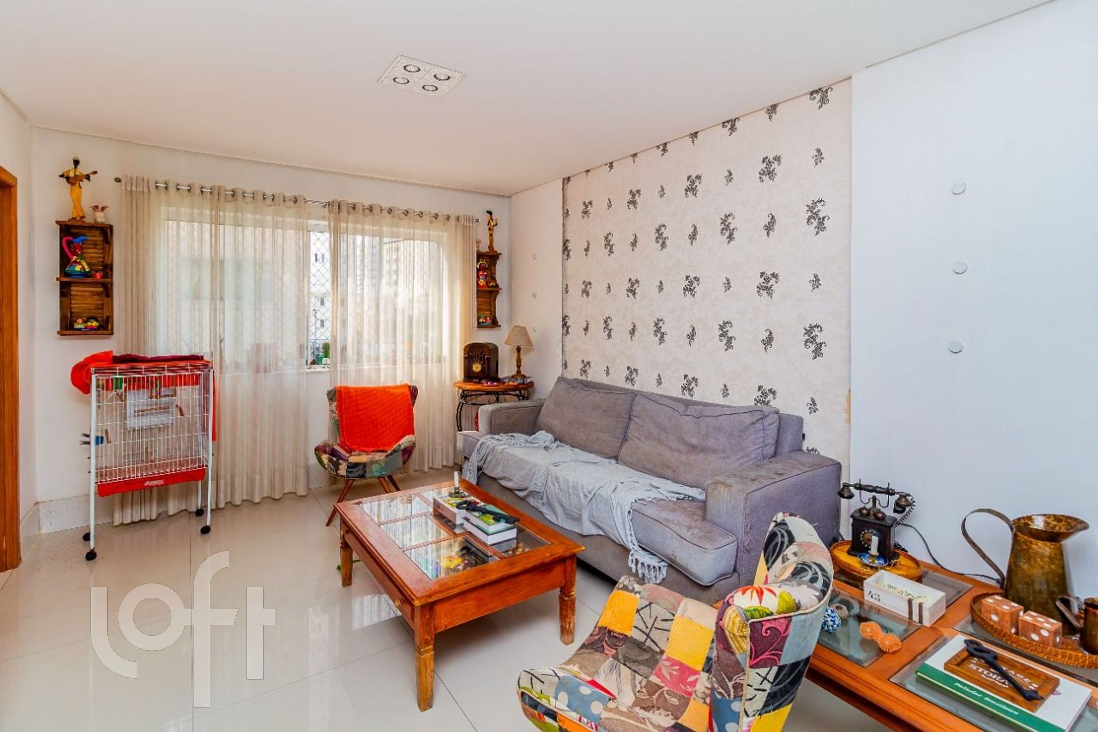 Apartamento à venda com 2 quartos, 135m² - Foto 2