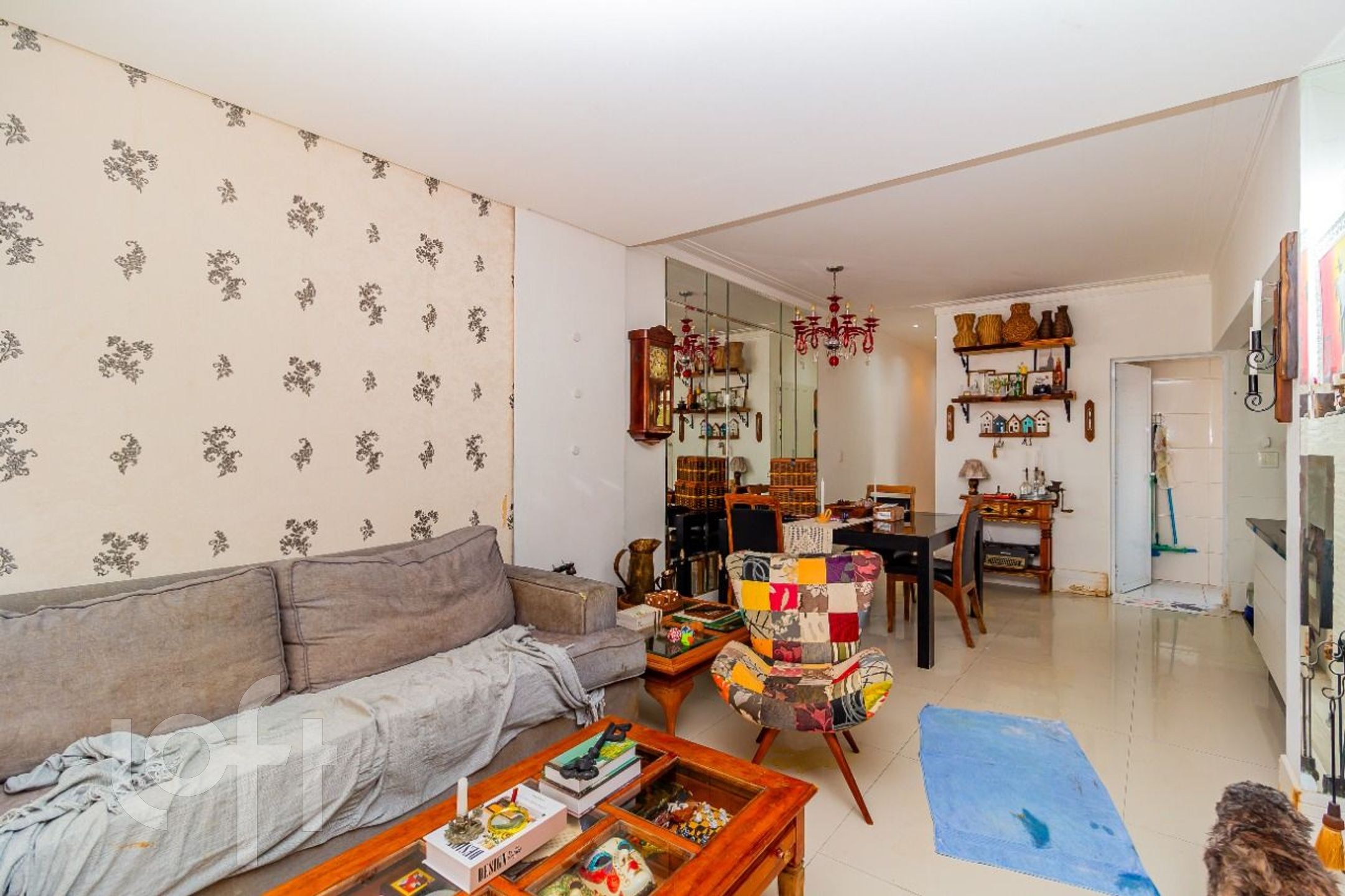 Apartamento à venda com 2 quartos, 135m² - Foto 3