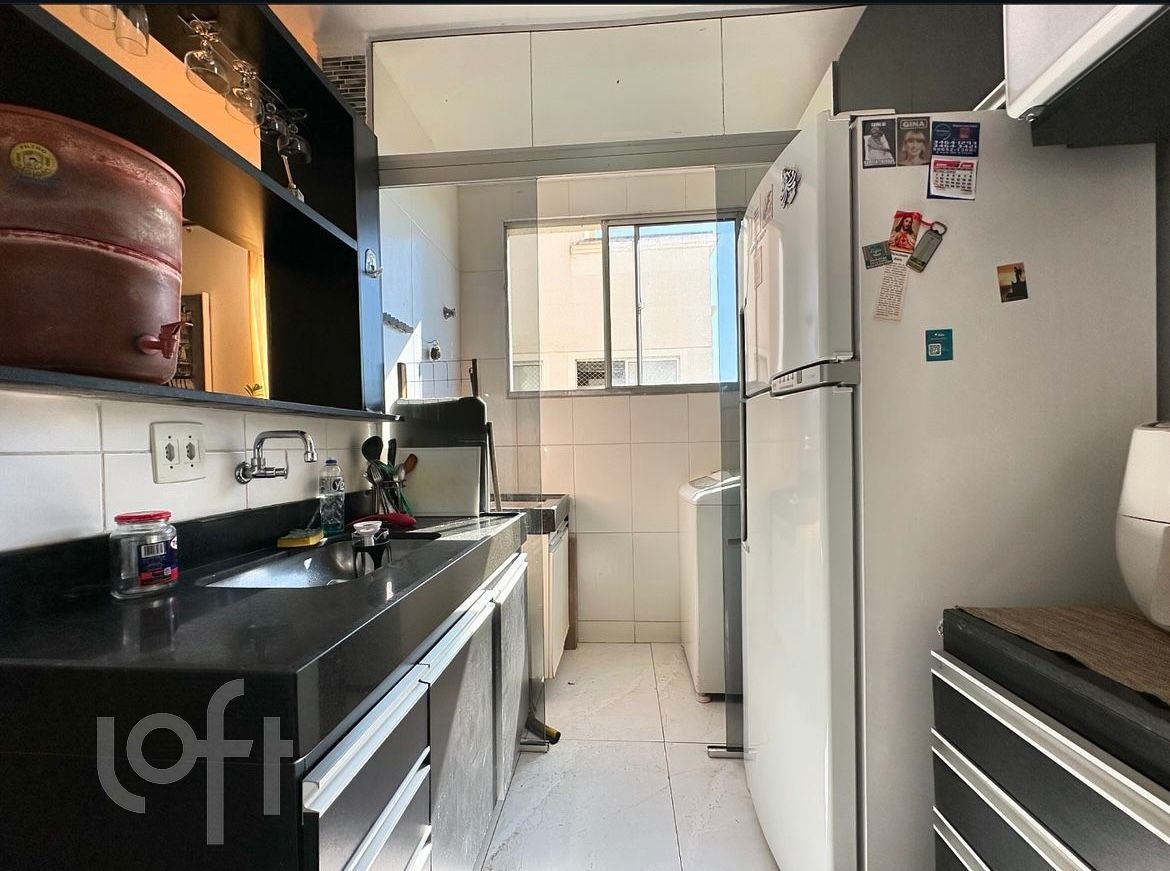 Apartamento à venda com 2 quartos, 84m² - Foto 4