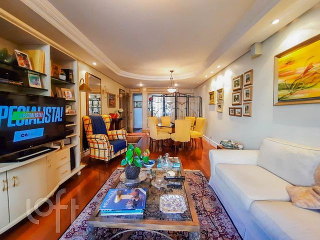 Apartamento com 121m², 3 dormitórios, 1 suíte, 1 vaga, Petrópolis em Porto Alegre