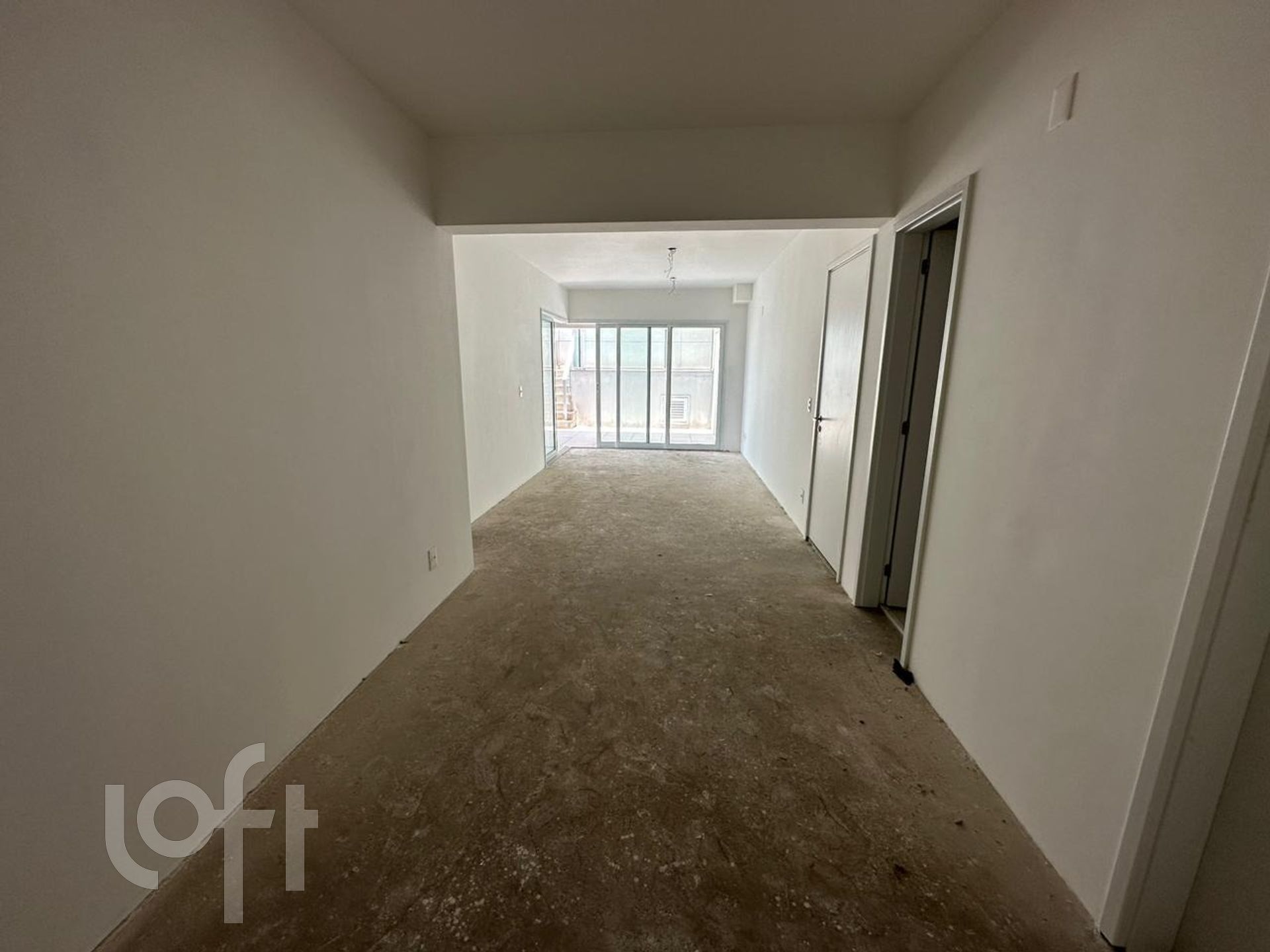 Apartamento à venda com 3 quartos, 200m² - Foto 5