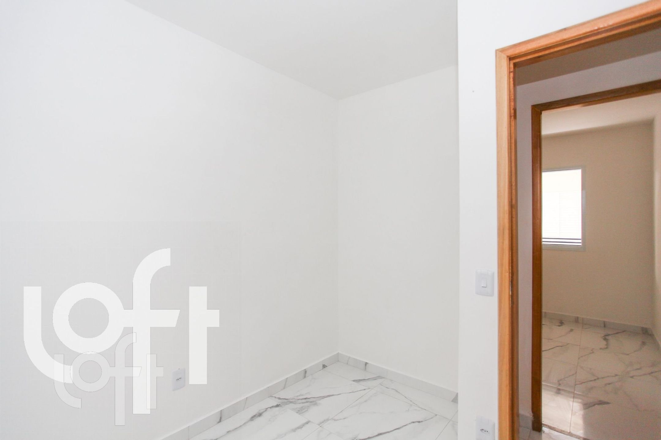 Apartamento à venda com 2 quartos, 43m² - Foto 3