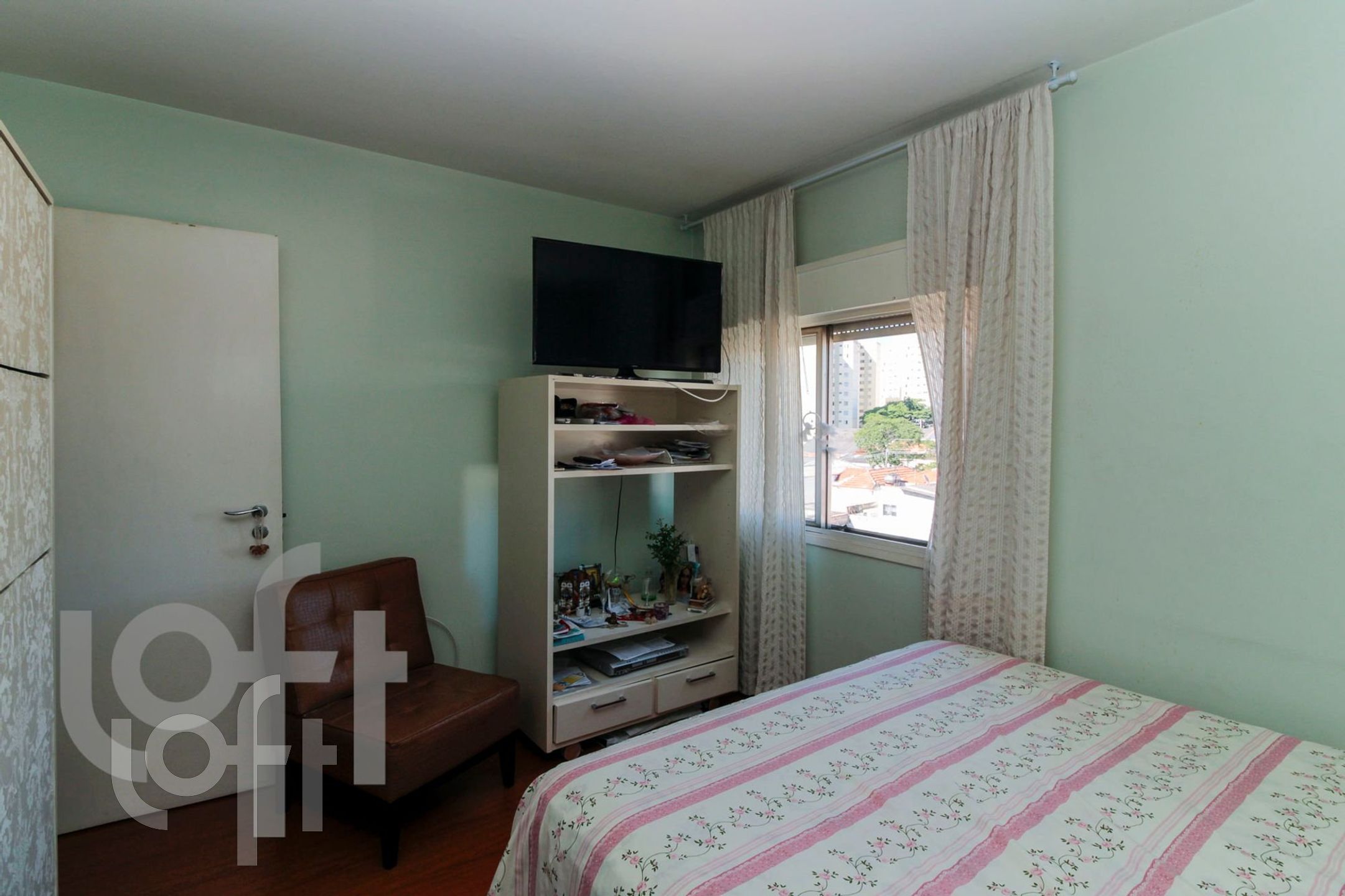 Apartamento à venda com 3 quartos, 77m² - Foto 4