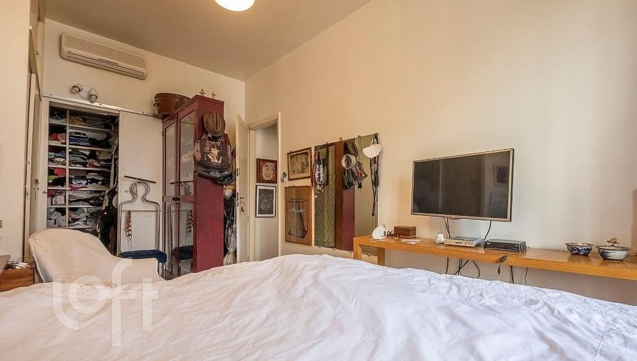 Apartamento à venda com 3 quartos, 140m² - Foto 11