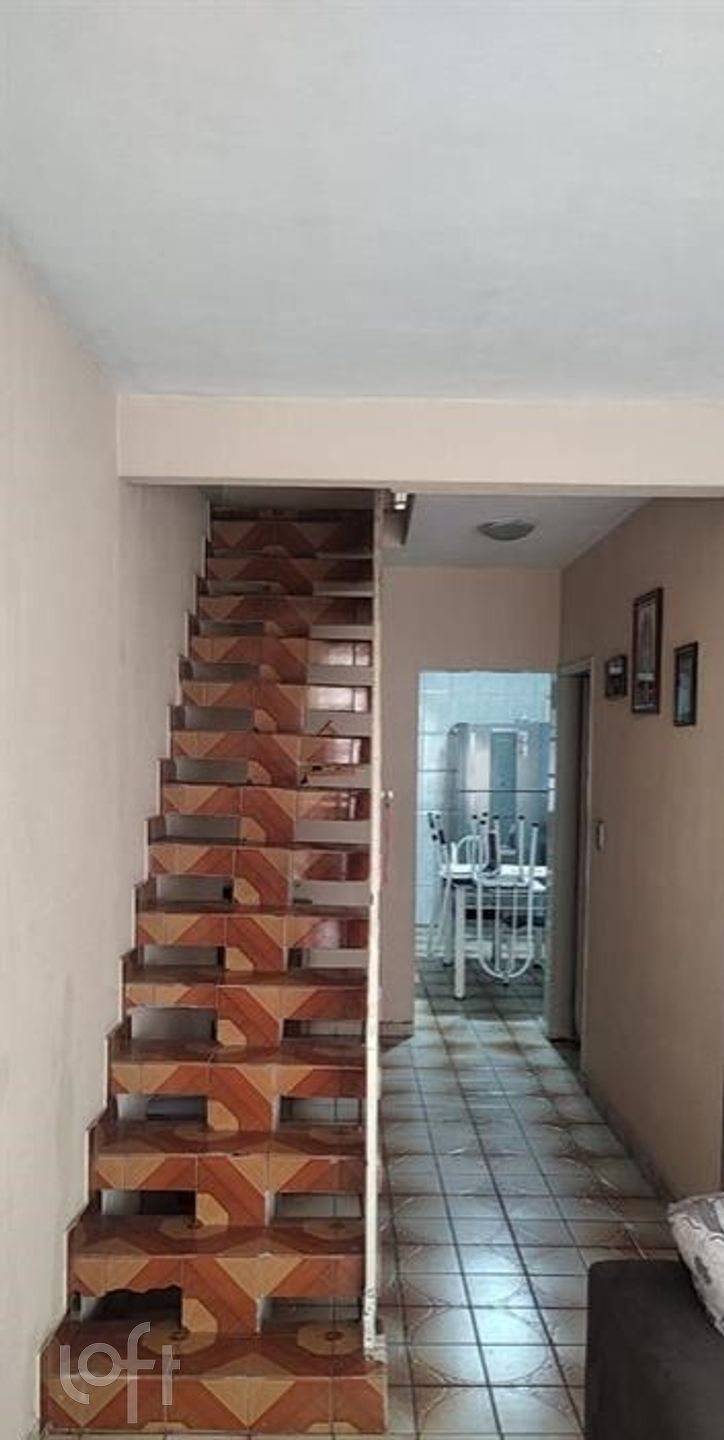 Casa à venda com 2 quartos, 225m² - Foto 4
