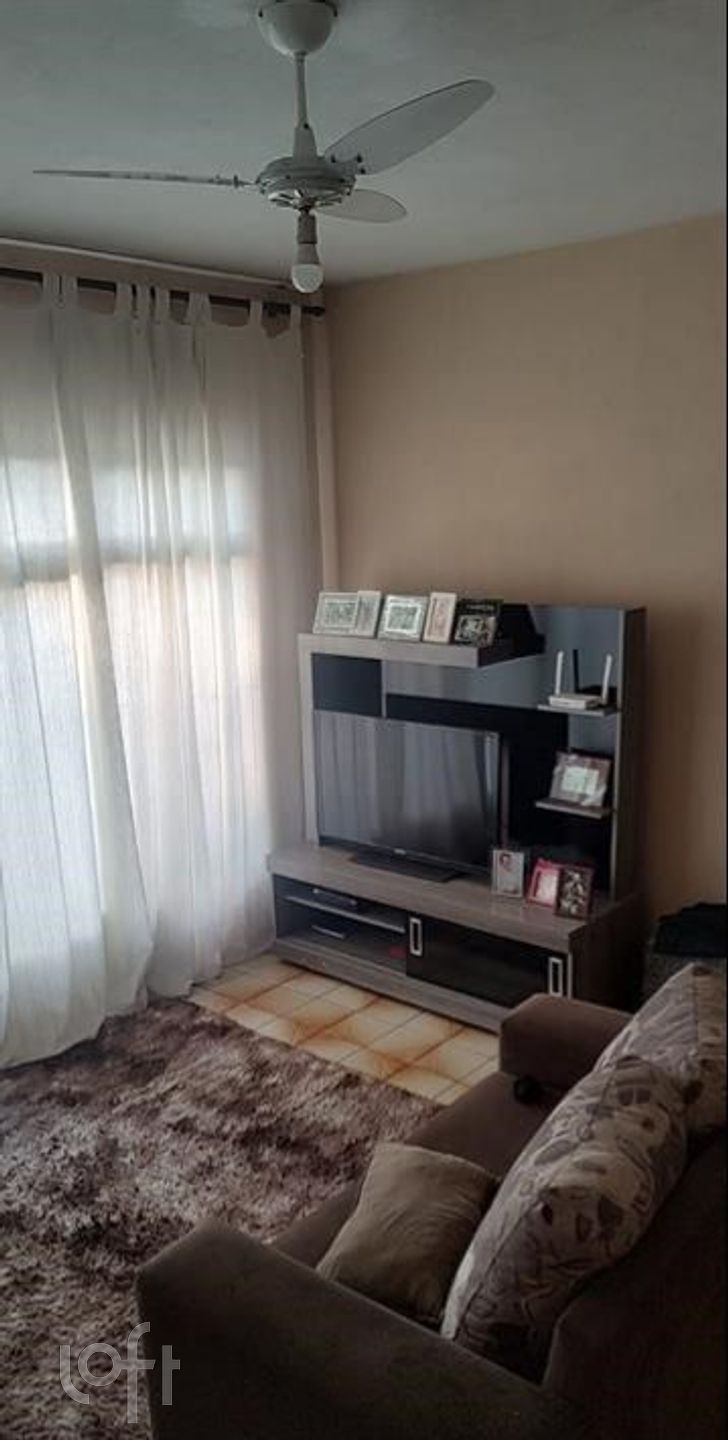 Casa à venda em Vila Curuçá com 225 m², 2 quartos, 4 vagas