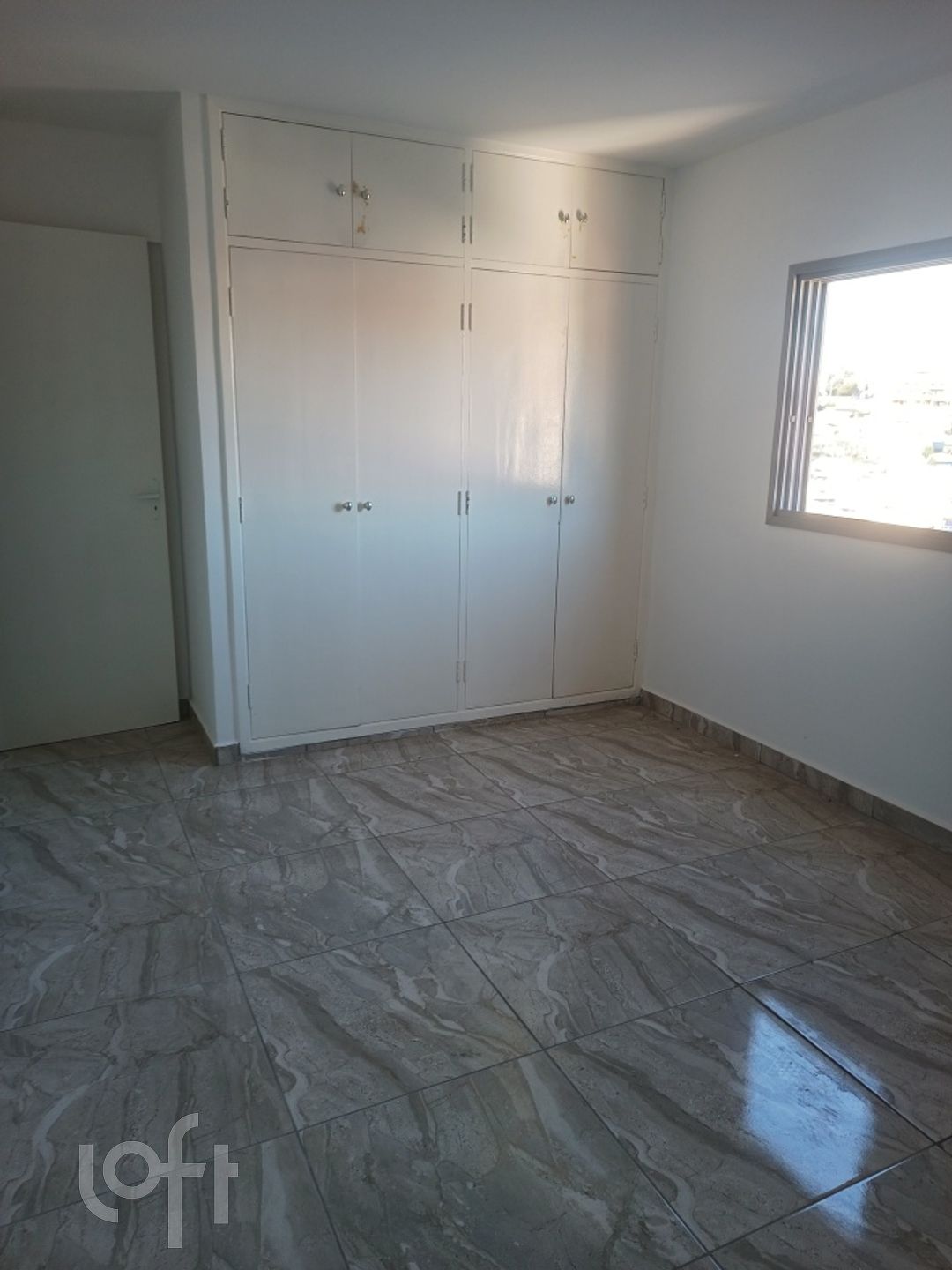 Apartamento à venda com 2 quartos, 77m² - Foto 16