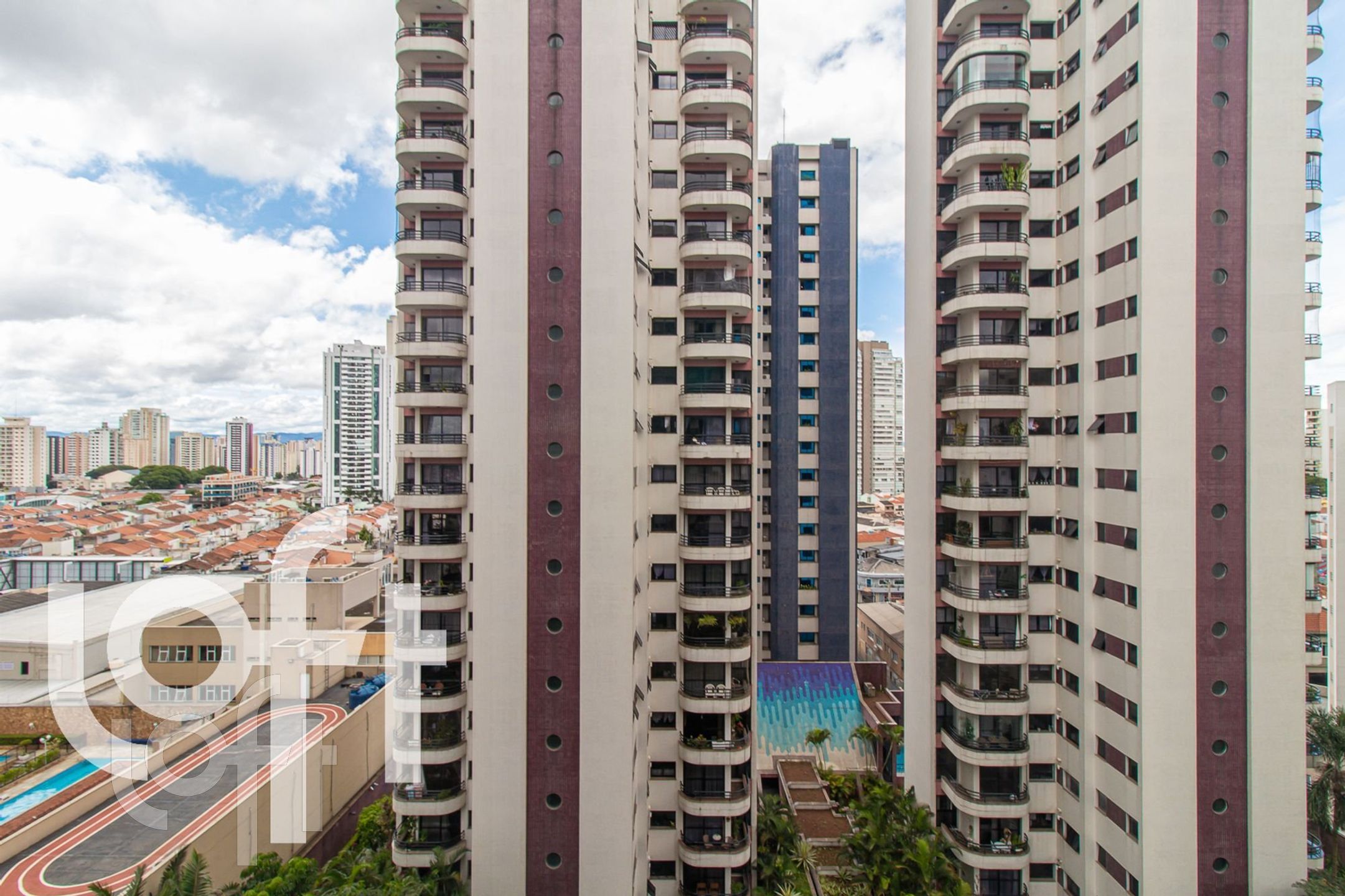 Apartamento à venda com 4 quartos, 189m² - Foto 24