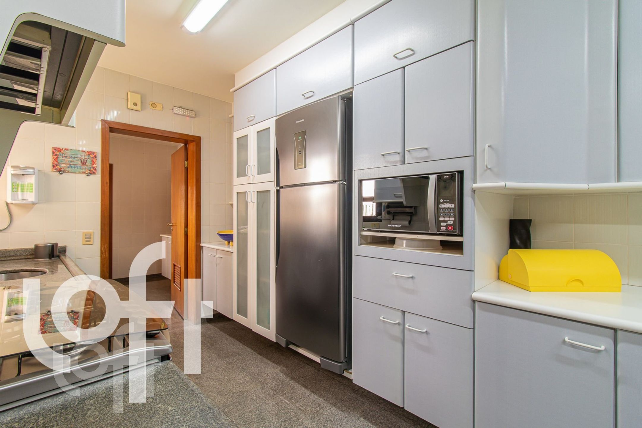 Apartamento à venda com 4 quartos, 189m² - Foto 32