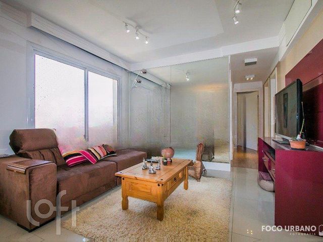 Apartamento com 92m², 3 dormitórios, 1 suíte, 2 vagas, Jardim Europa em Porto Alegre