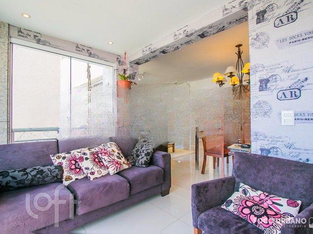 Apartamento com 92m², 3 dormitórios, 1 suíte, 2 vagas, Jardim Europa em Porto Alegre