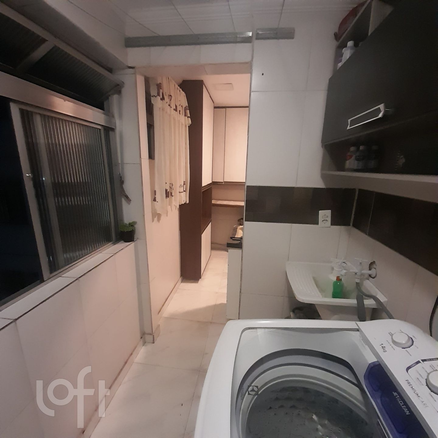 Apartamento à venda com 2 quartos, 50m² - Foto 32