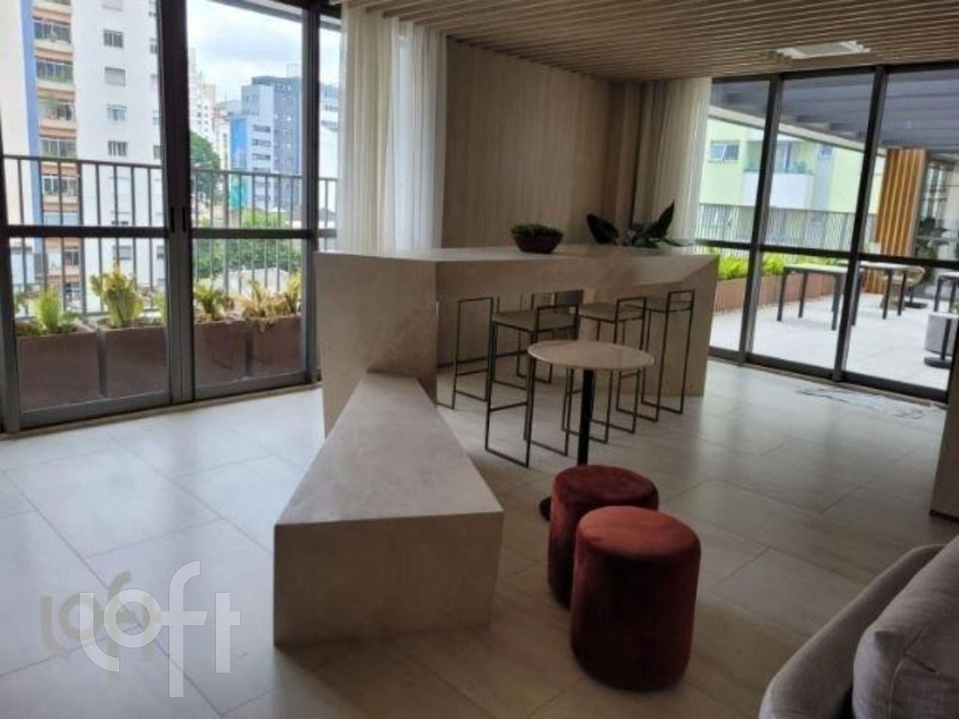 Apartamento à venda com 1 quarto, 42m² - Foto 22