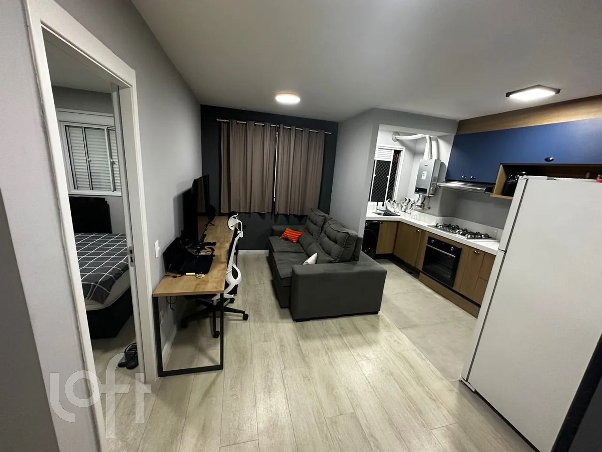 Apartamento à venda com 1 quarto, 36m² - Foto 2