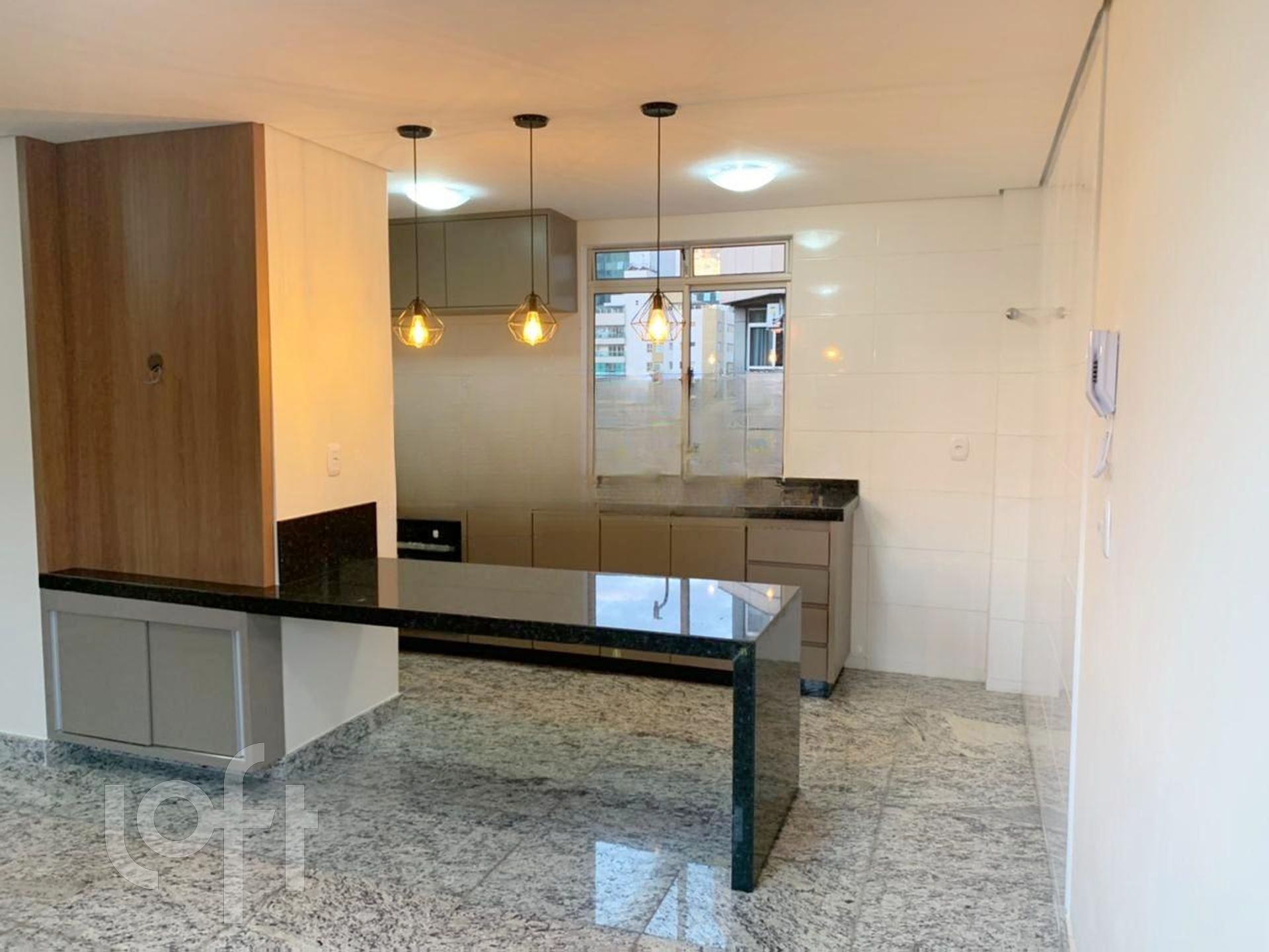 Apartamento à venda com 3 quartos, 149m² - Foto 3