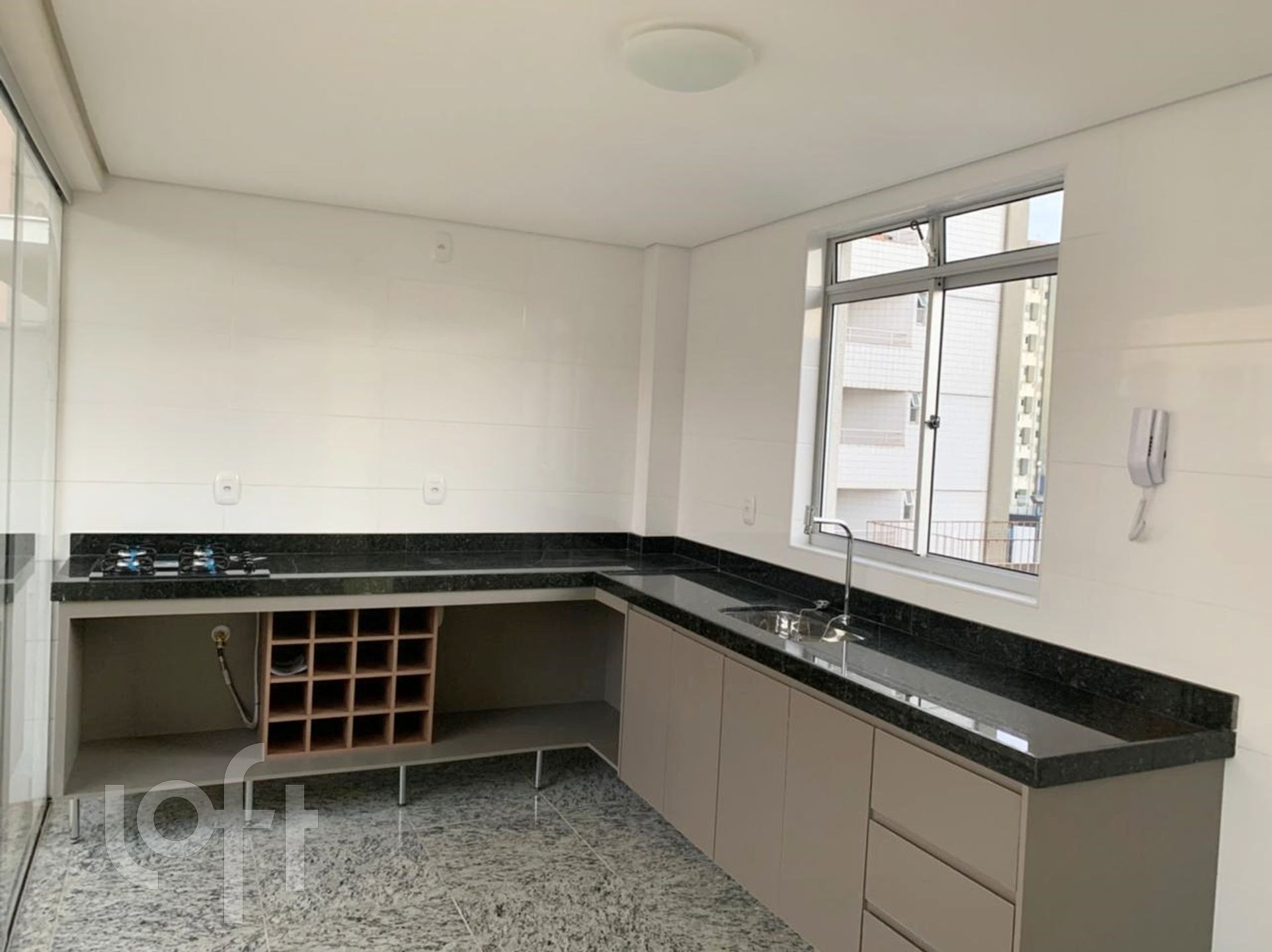 Apartamento à venda com 3 quartos, 149m² - Foto 23