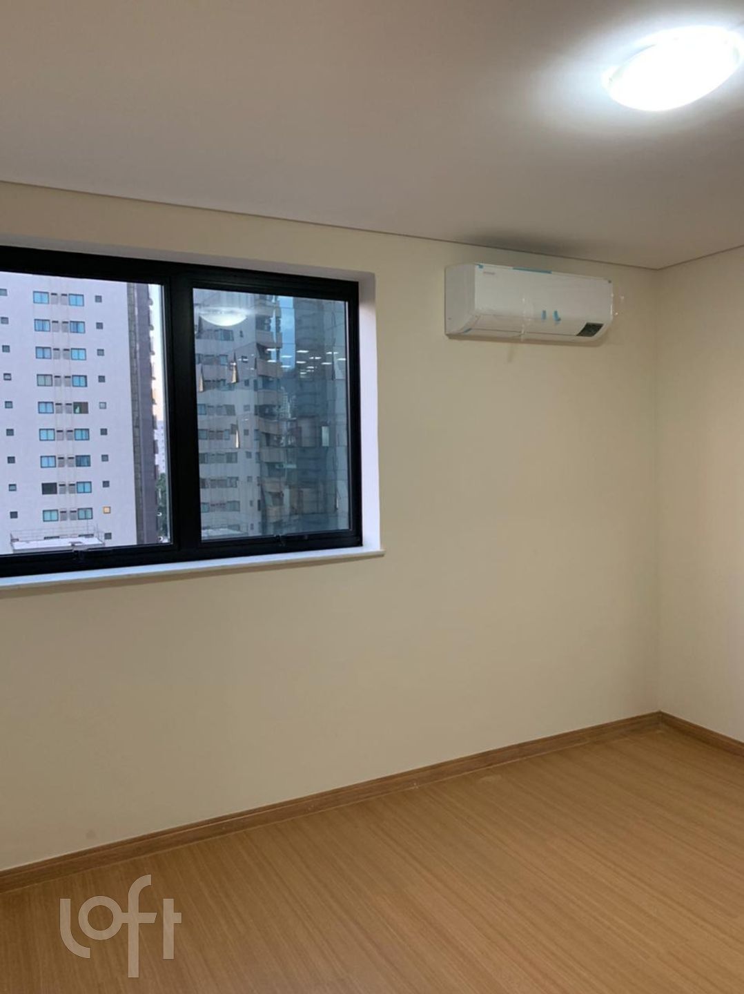 Apartamento à venda com 3 quartos, 149m² - Foto 7