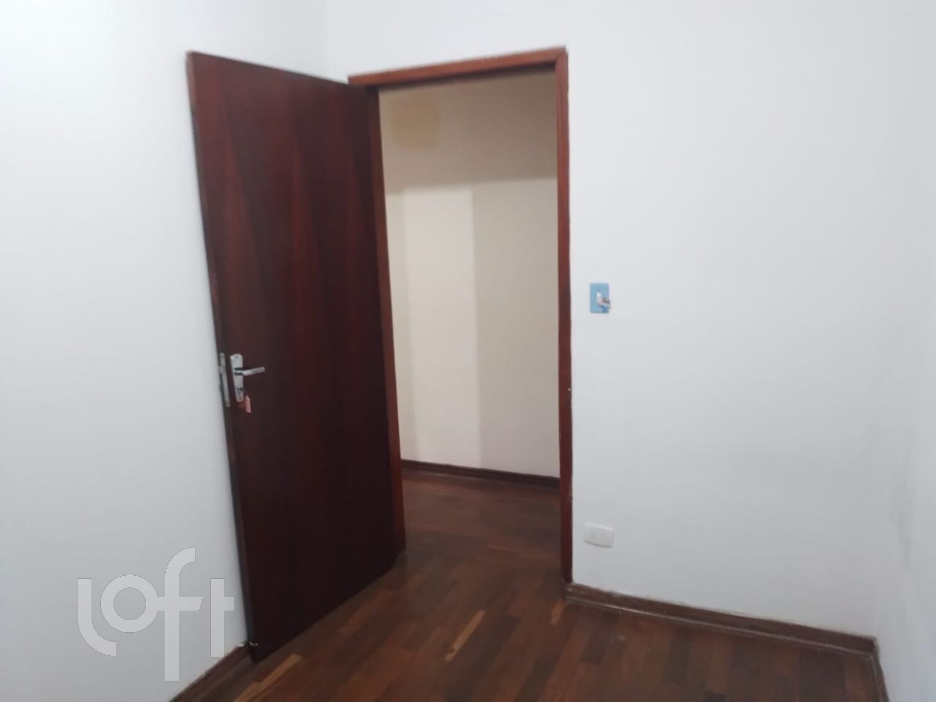 Casa à venda com 4 quartos, 144m² - Foto 14