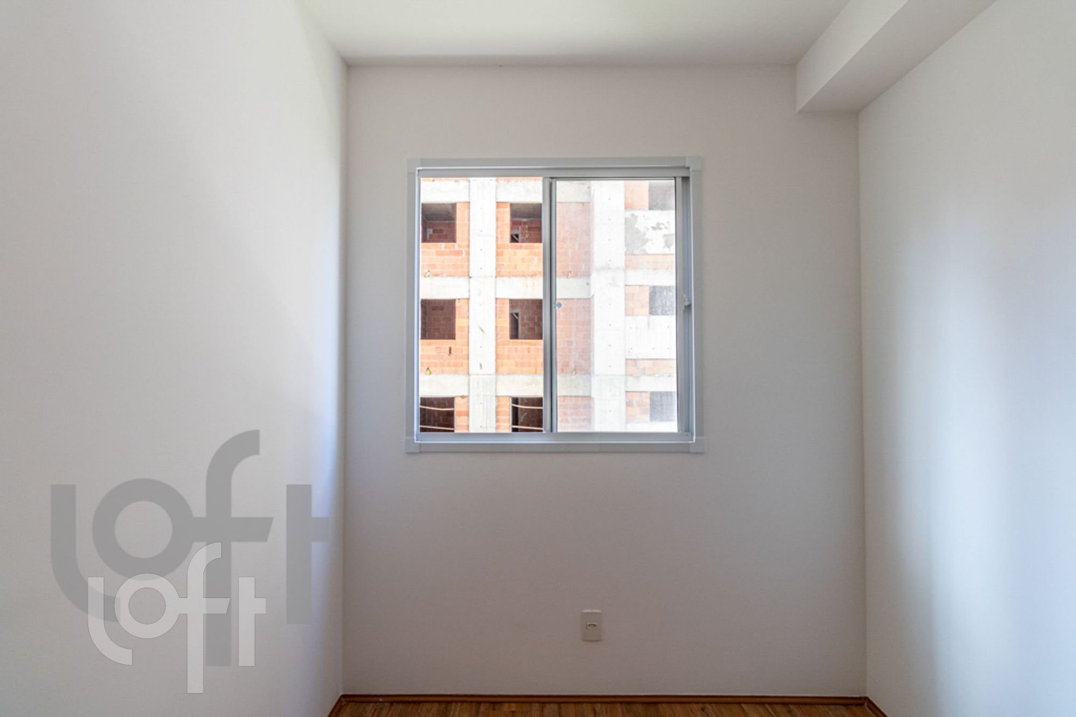 Apartamento à venda com 2 quartos, 32m² - Foto 3