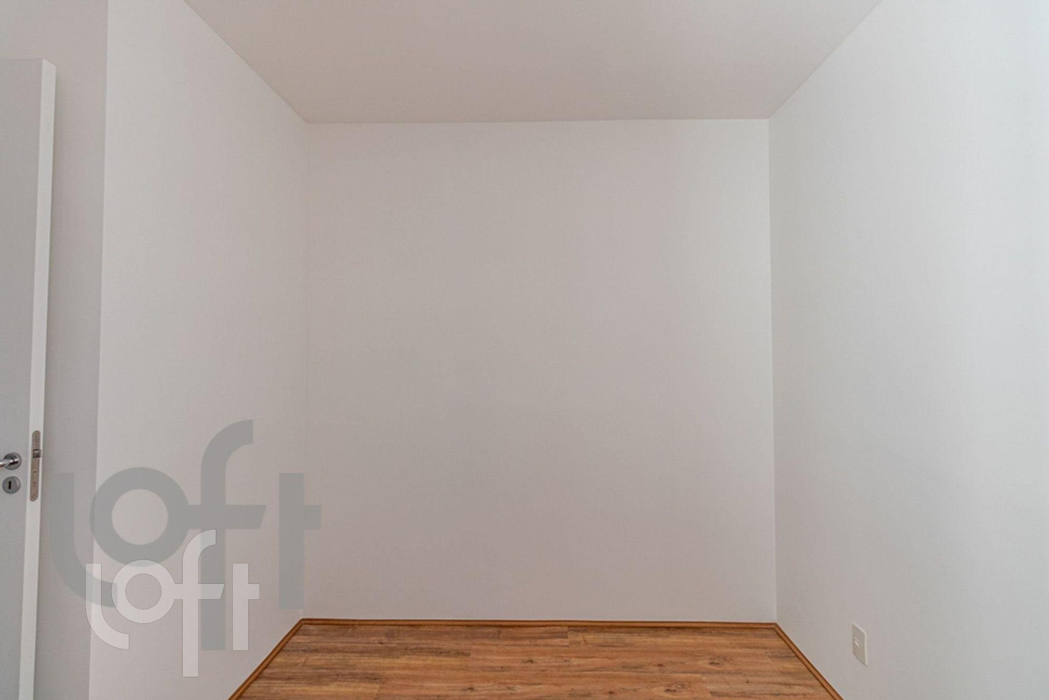 Apartamento à venda com 2 quartos, 32m² - Foto 5