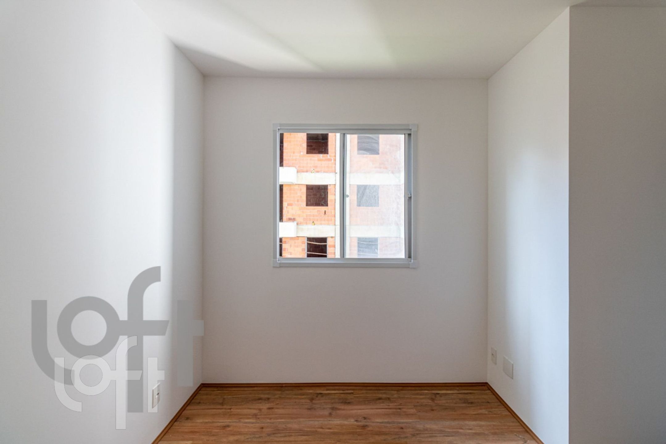 Apartamento à venda com 2 quartos, 32m² - Foto 7