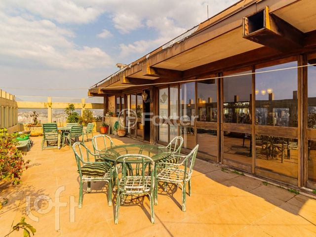 Apartamento com 493m², 3 dormitórios, 1 suíte, 3 vagas, Rio Branco em Porto Alegre