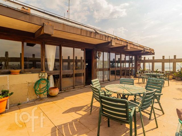 Apartamento com 493m², 3 dormitórios, 1 suíte, 3 vagas, Rio Branco em Porto Alegre