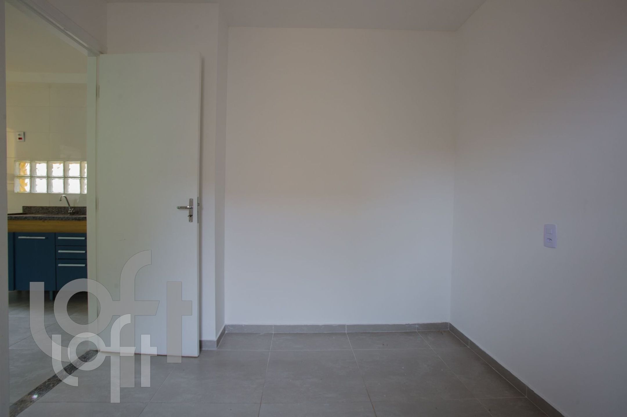 Apartamento à venda com 1 quarto, 29m² - Foto 3