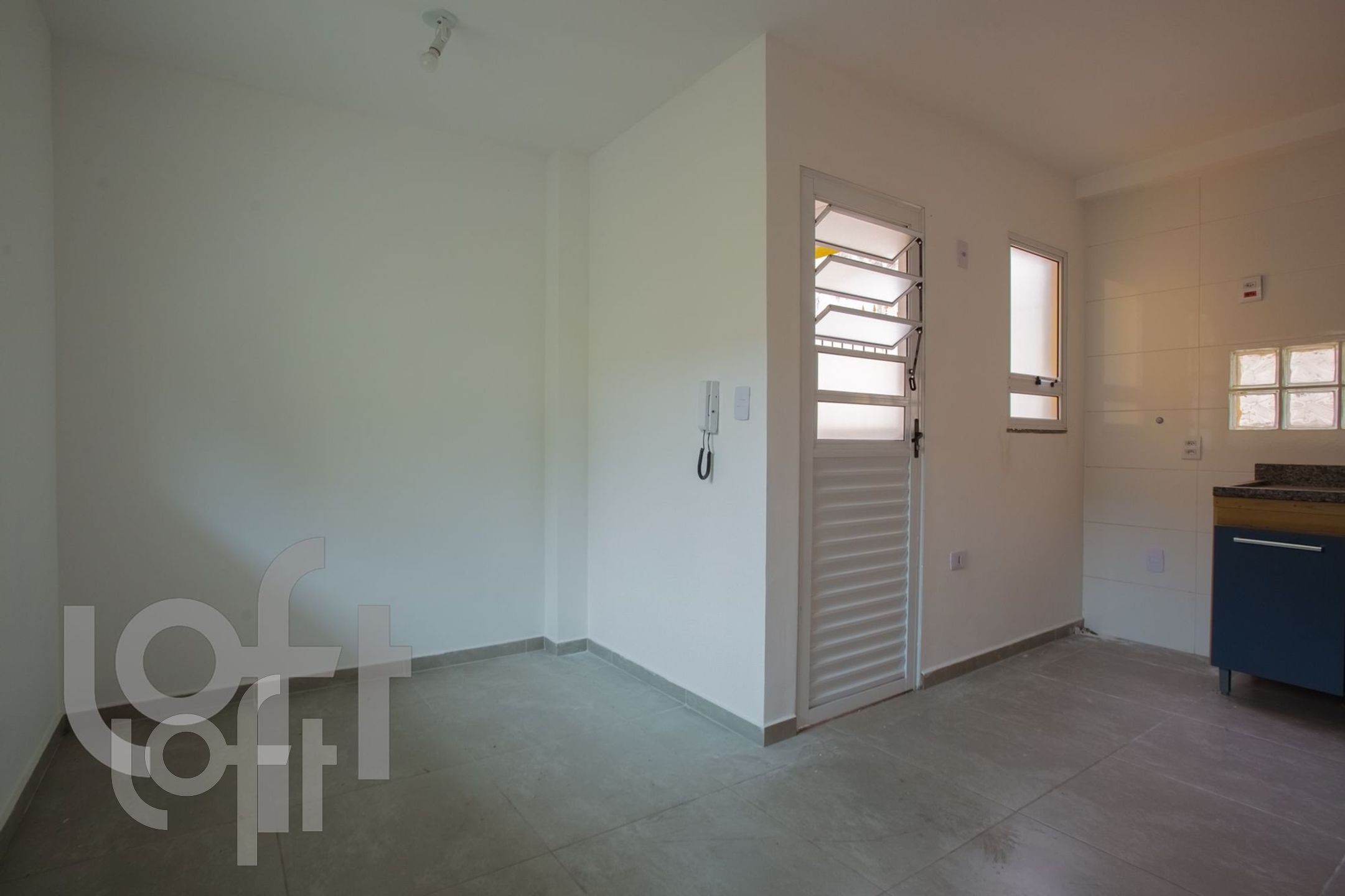 Apartamento à venda com 1 quarto, 29m² - Foto 13