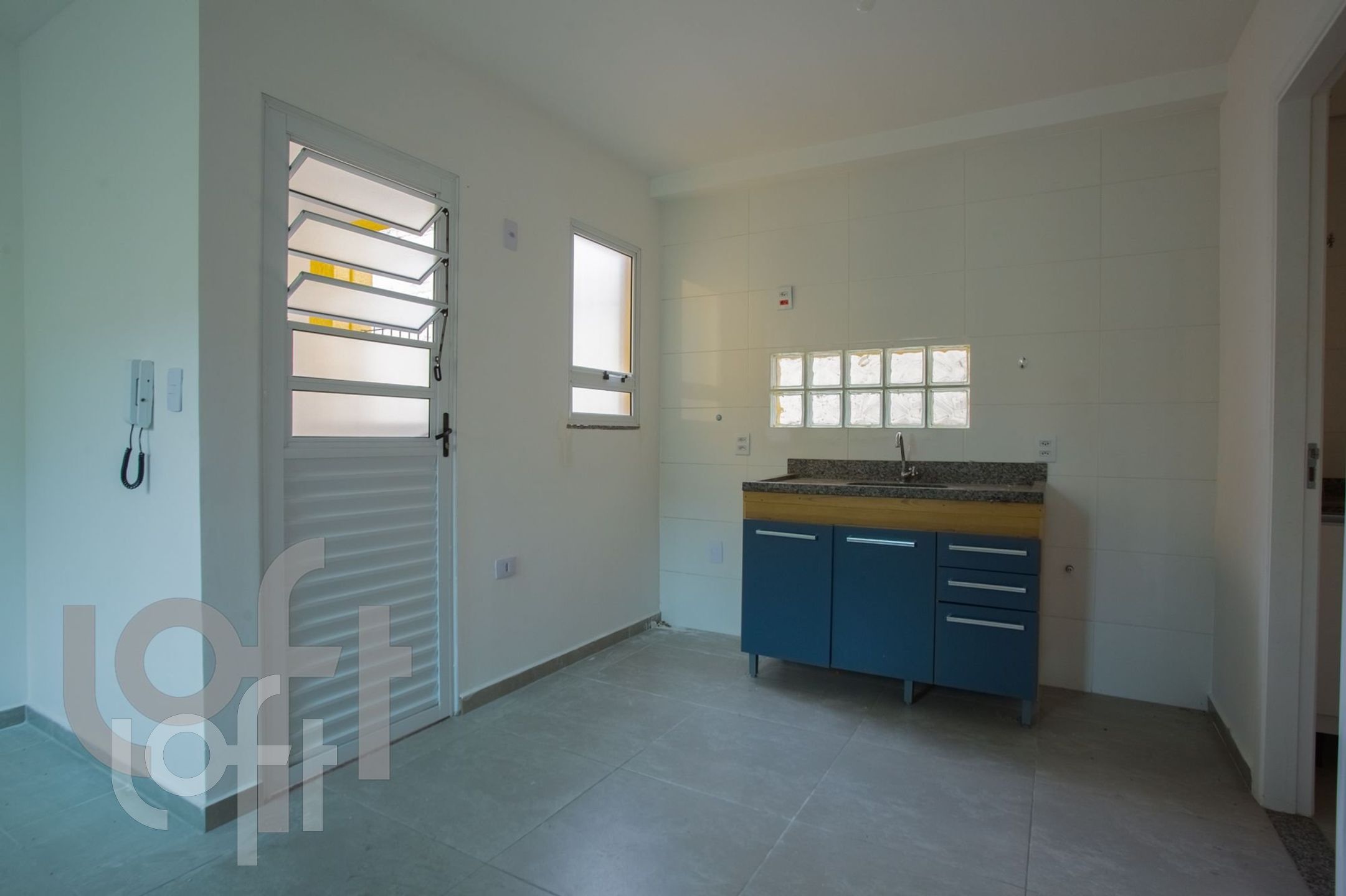 Apartamento à venda com 1 quarto, 29m² - Foto 16