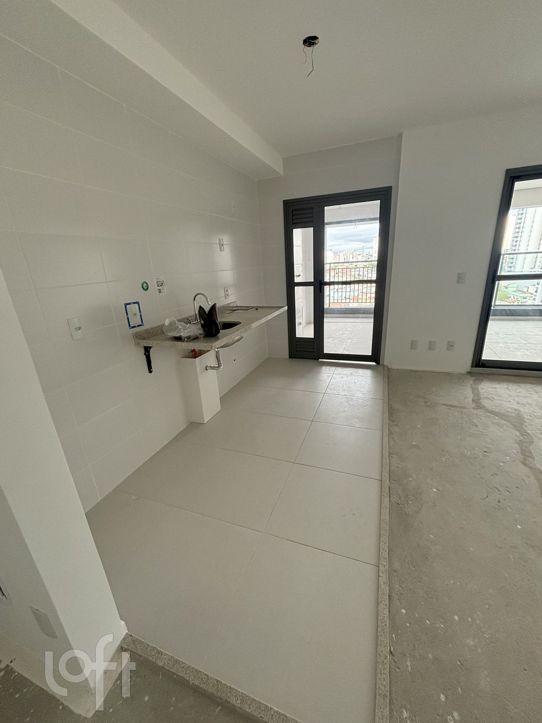 Apartamento à venda com 2 quartos, 105m² - Foto 9