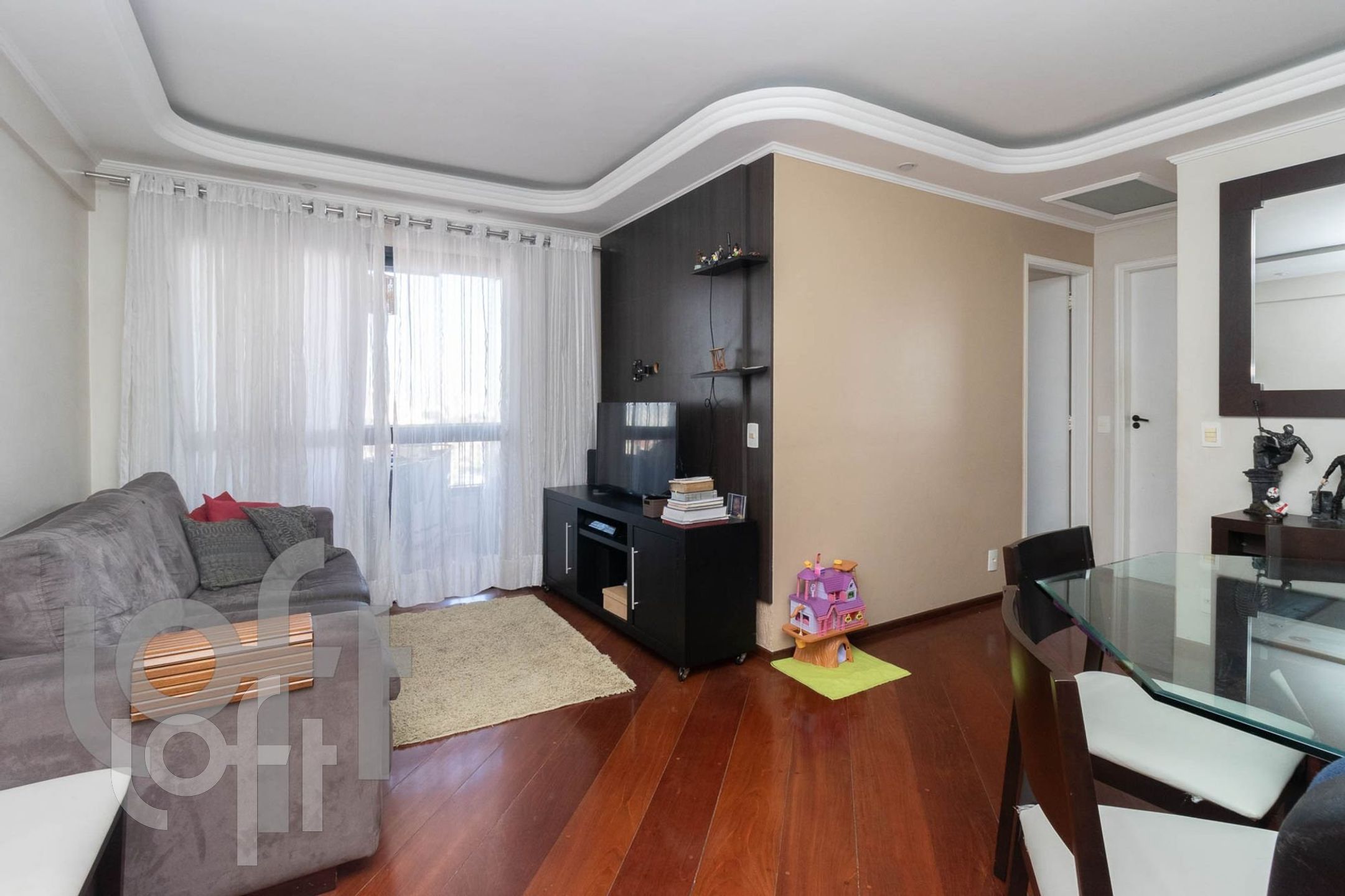 Apartamento à venda com 2 quartos, 67m² - Foto 1