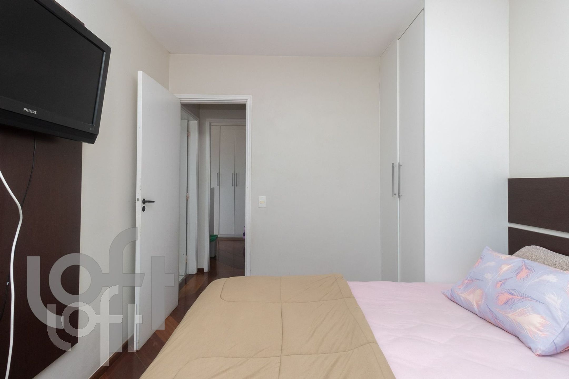 Apartamento à venda com 2 quartos, 67m² - Foto 9