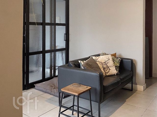 Apartamento com 50m², 1 dormitório, 1 vaga, Petrópolis em Porto Alegre