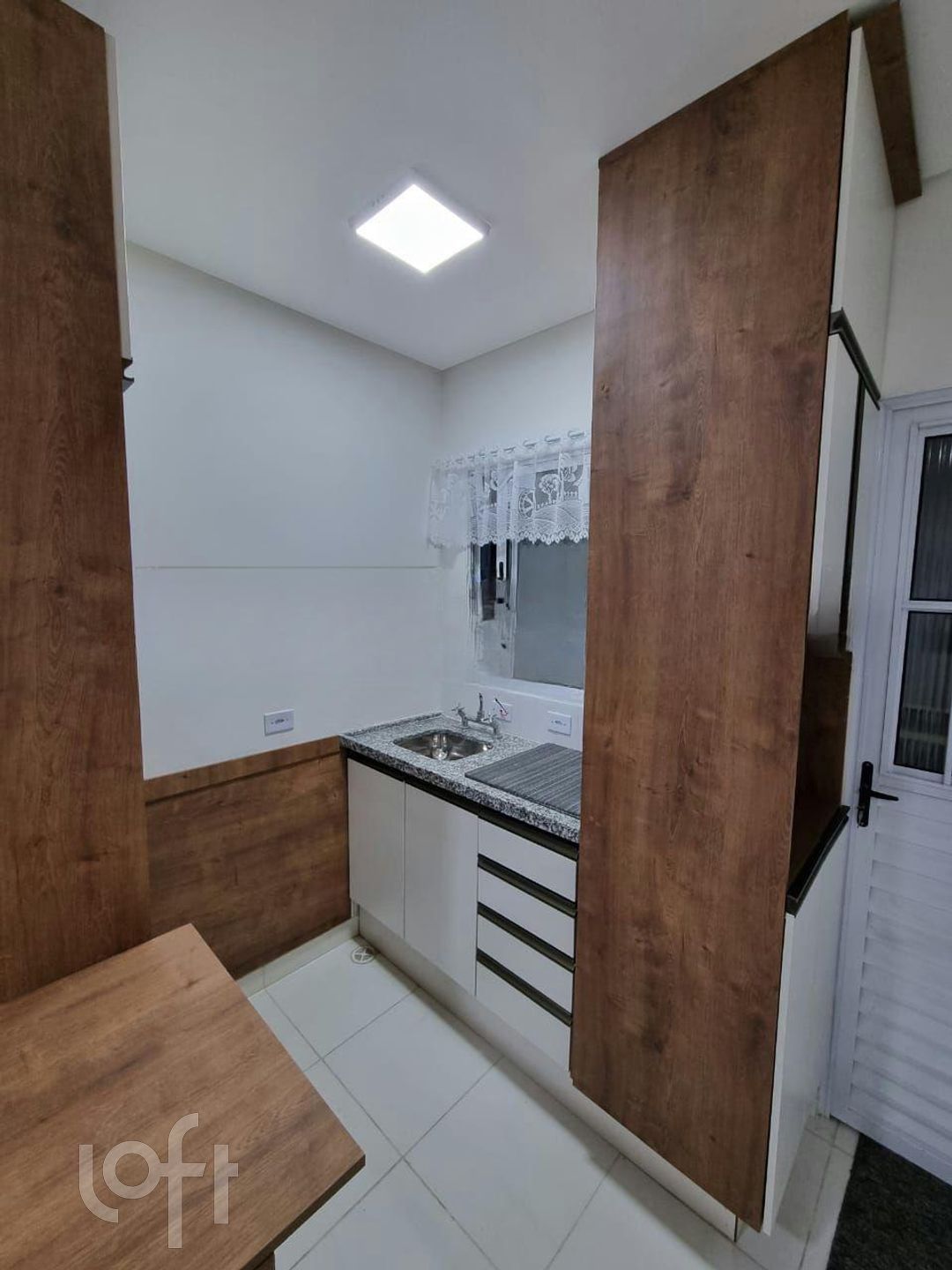 Apartamento à venda com 1 quarto, 37m² - Foto 10