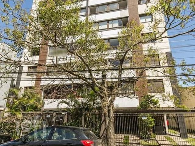 Apartamento com 73m², 2 dormitórios, 1 suíte, São João em Porto Alegre