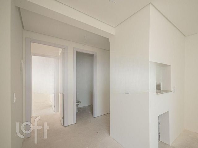 Apartamento com 70m², 2 dormitórios, 2 suítes, Floresta em Porto Alegre