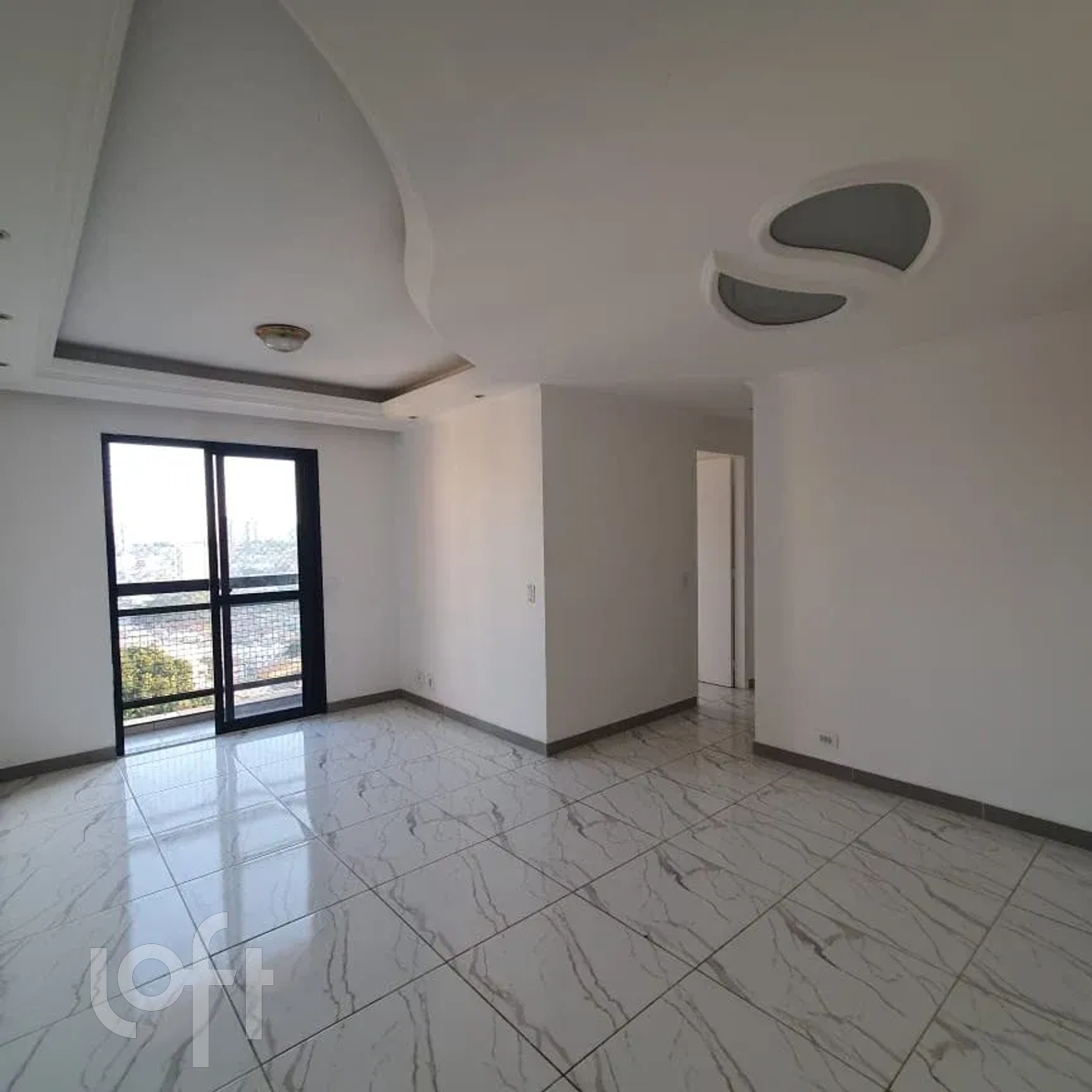 Apartamento à venda com 3 quartos, 63m² - Foto 2