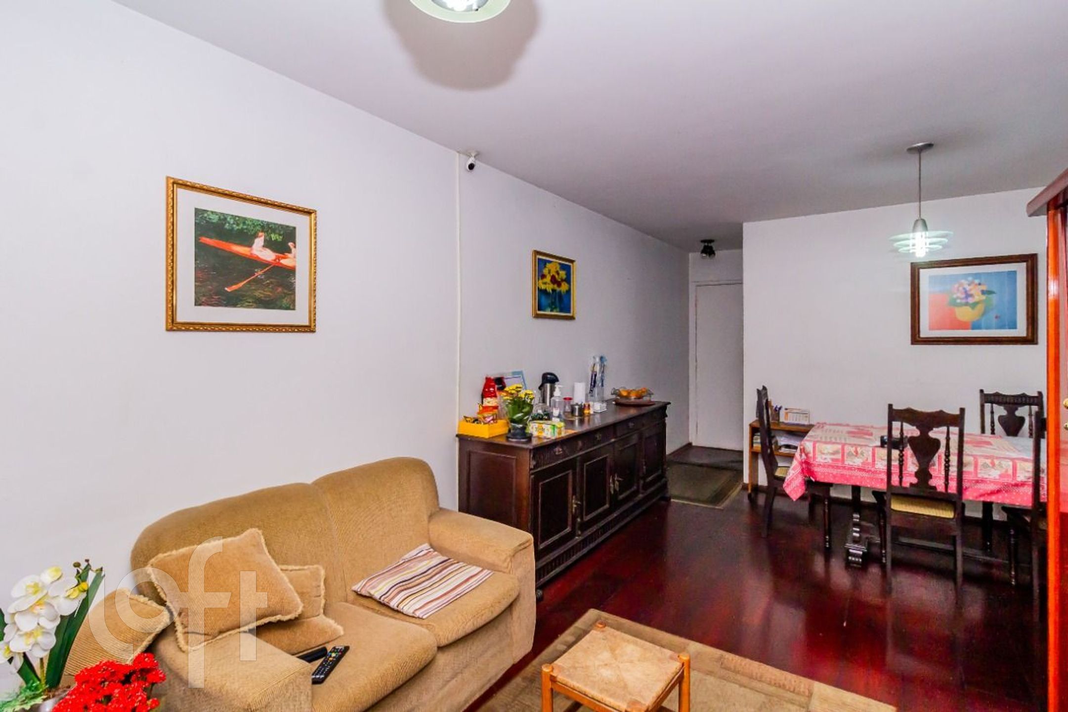 Apartamento à venda com 3 quartos, 94m² - Foto 2